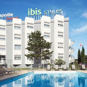 Ibis Styles Toulon Sur Frankreich